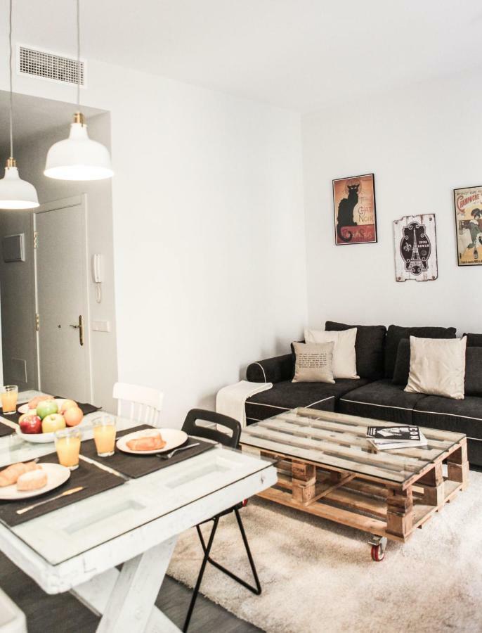 Stylish Apts Center Malasana- 1, 2 & 3 Bedroom Flats In Same Building Madrid Extérieur photo