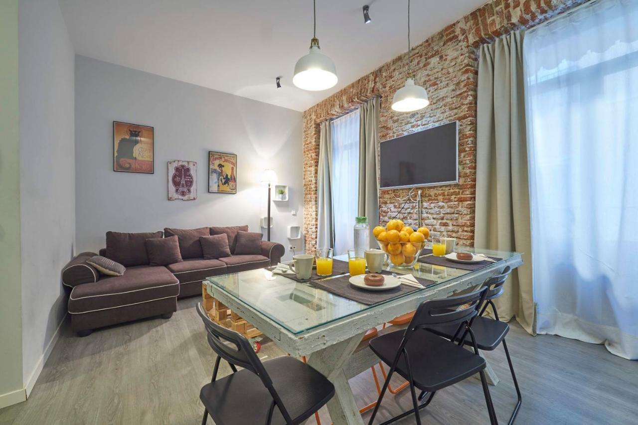 Stylish Apts Center Malasana- 1, 2 & 3 Bedroom Flats In Same Building Madrid Extérieur photo