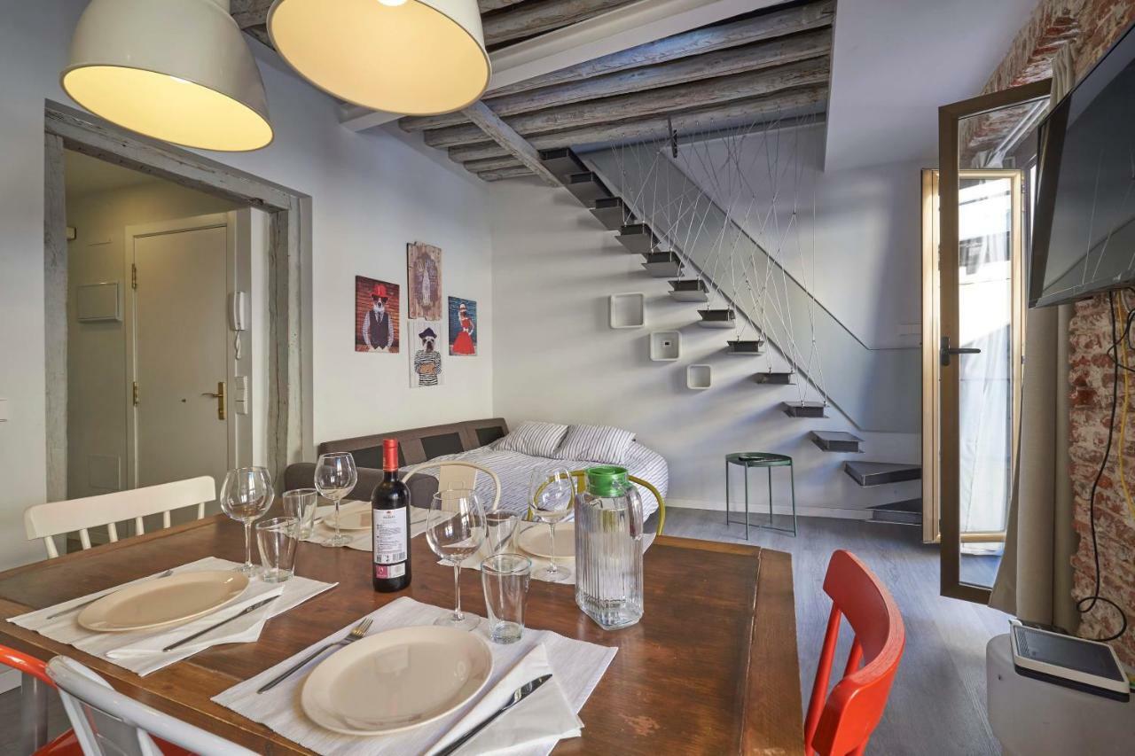 Stylish Apts Center Malasana- 1, 2 & 3 Bedroom Flats In Same Building Madrid Extérieur photo