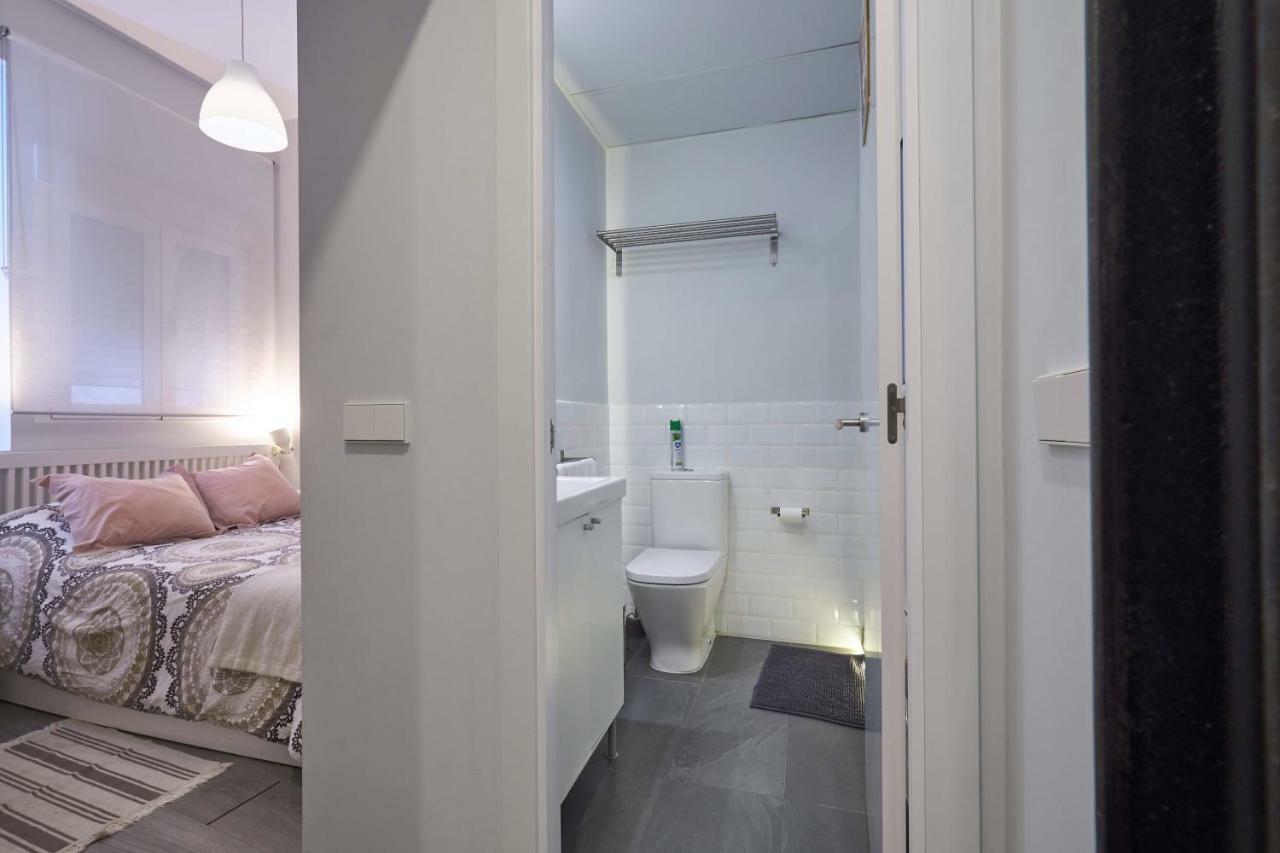 Stylish Apts Center Malasana- 1, 2 & 3 Bedroom Flats In Same Building Madrid Extérieur photo